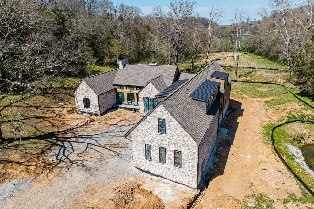 1801 Bittersweet Trail Thompsons Station TN 37179