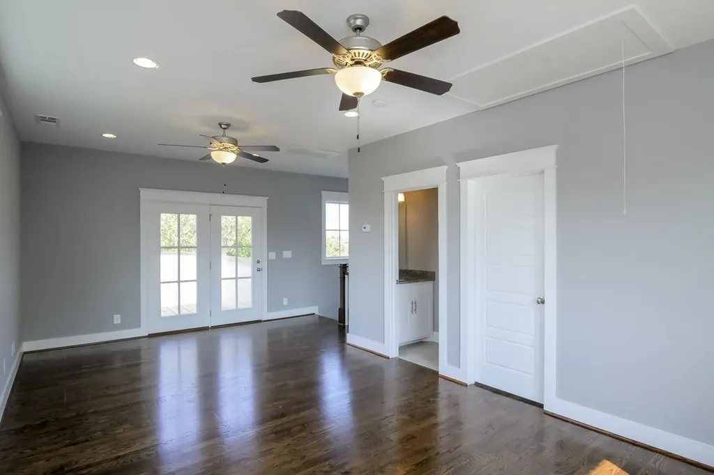 1013 13th Avenue S Nashville TN 37212
