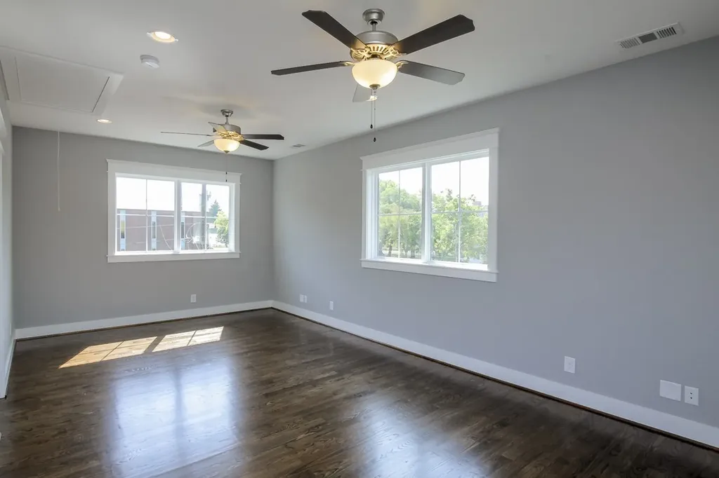 1013 13th Avenue S Nashville TN 37212