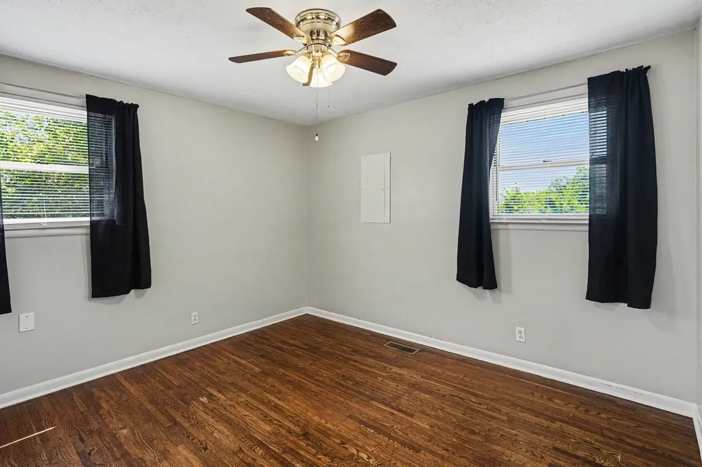 1404 Alton Drive Pleasant View TN 37146