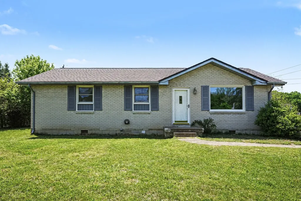 1404 Alton Drive Pleasant View TN 37146