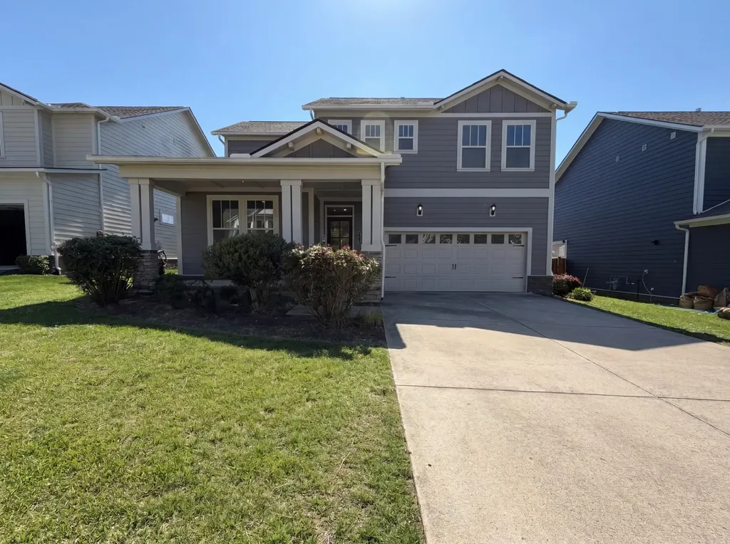 3372 Vinemont Drive Thompsons Station TN 37179