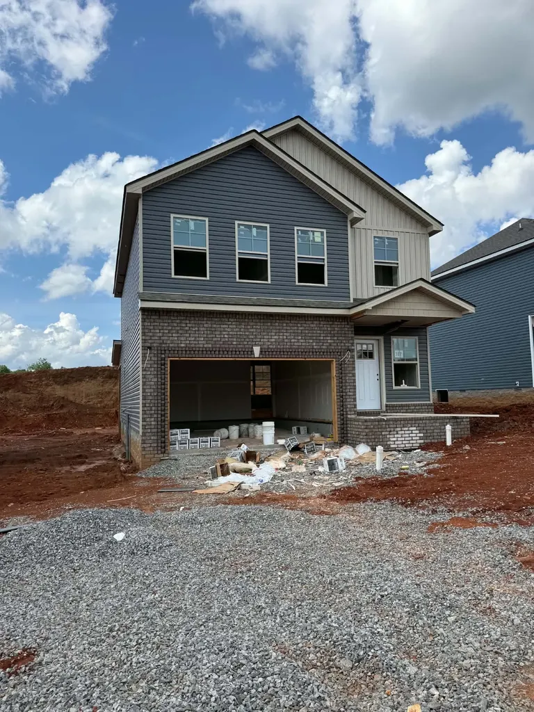 317 Cardinal Creek Clarksville TN 37040