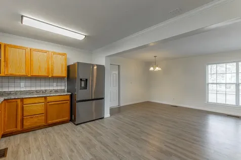 568 Poplar Street Trenton GA 30752