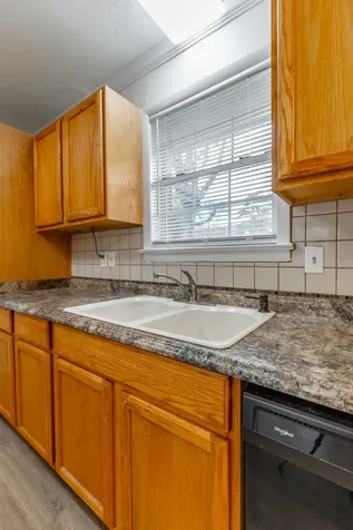 568 Poplar Street Trenton GA 30752