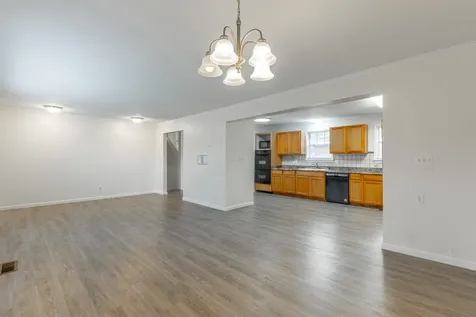 568 Poplar Street Trenton GA 30752