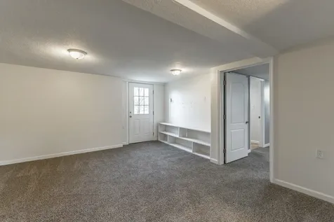 568 Poplar Street Trenton GA 30752