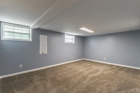 568 Poplar Street Trenton GA 30752