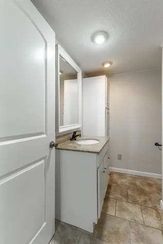 568 Poplar Street Trenton GA 30752