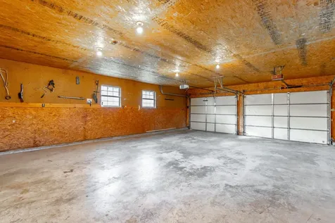 568 Poplar Street Trenton GA 30752