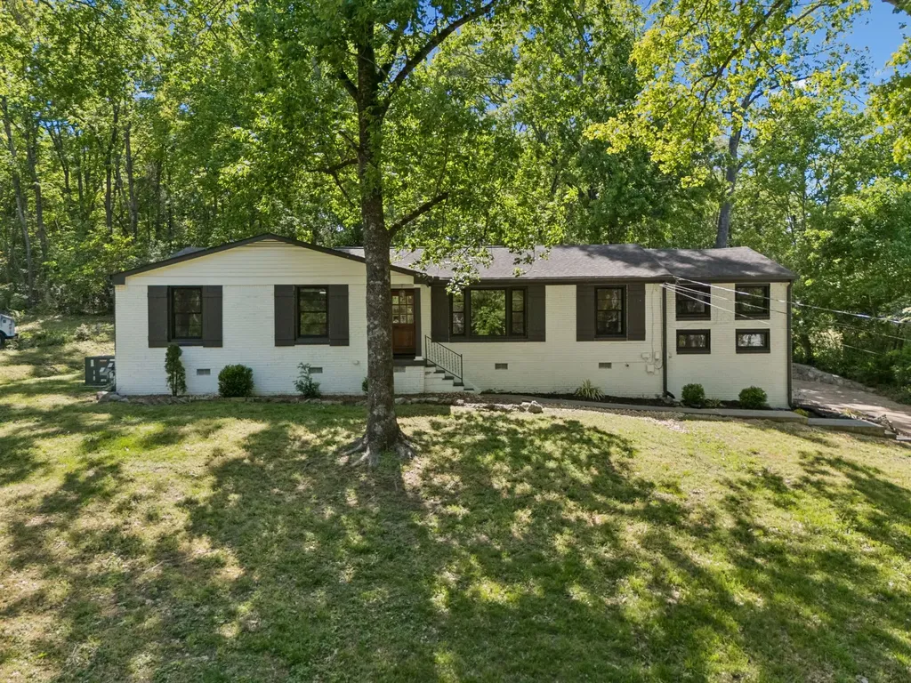 703 Clematis Drive Nashville TN 37205