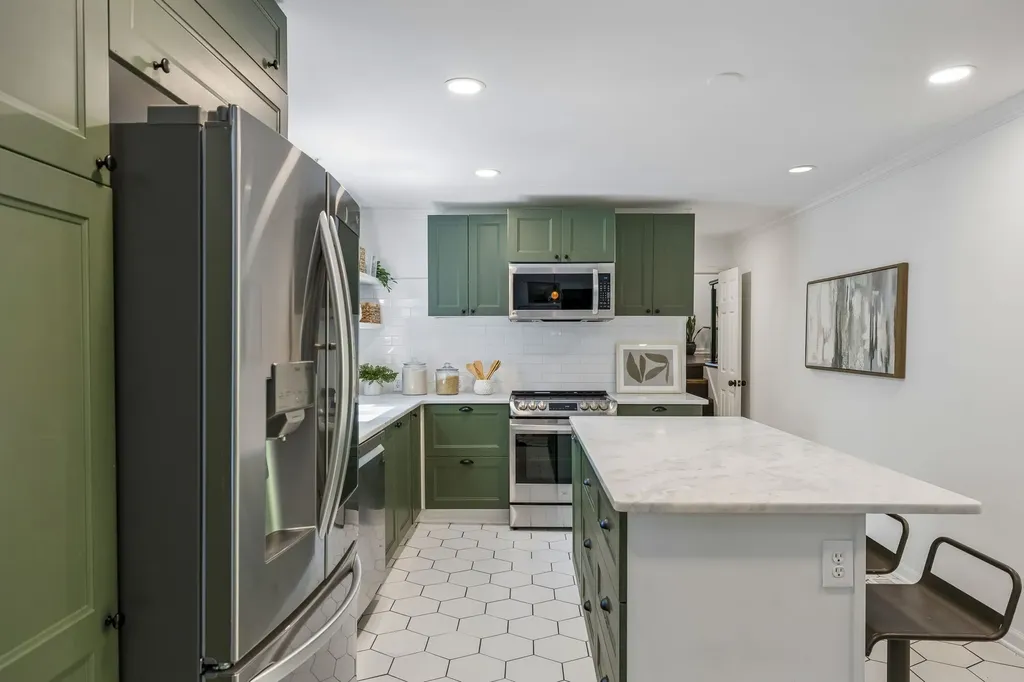 703 Clematis Drive Nashville TN 37205