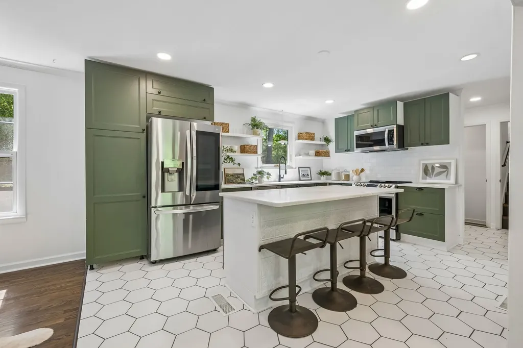 703 Clematis Drive Nashville TN 37205