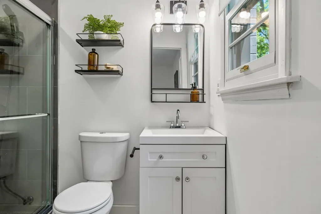 703 Clematis Drive Nashville TN 37205