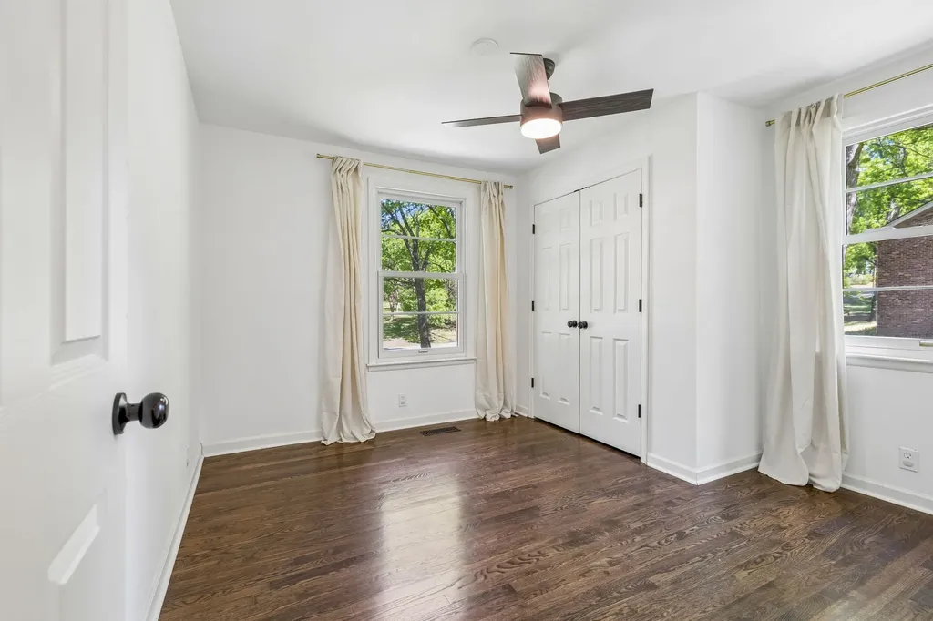 703 Clematis Drive Nashville TN 37205
