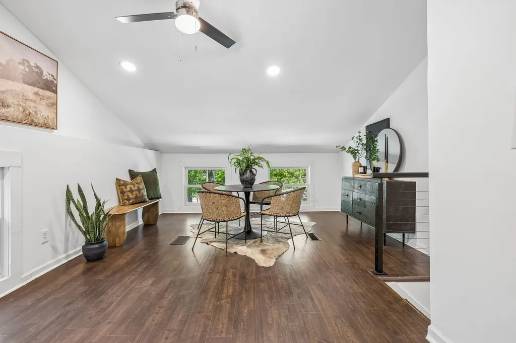 703 Clematis Drive Nashville TN 37205