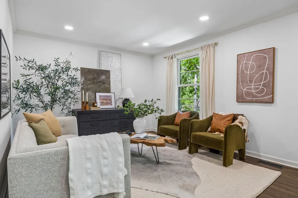 703 Clematis Drive Nashville TN 37205