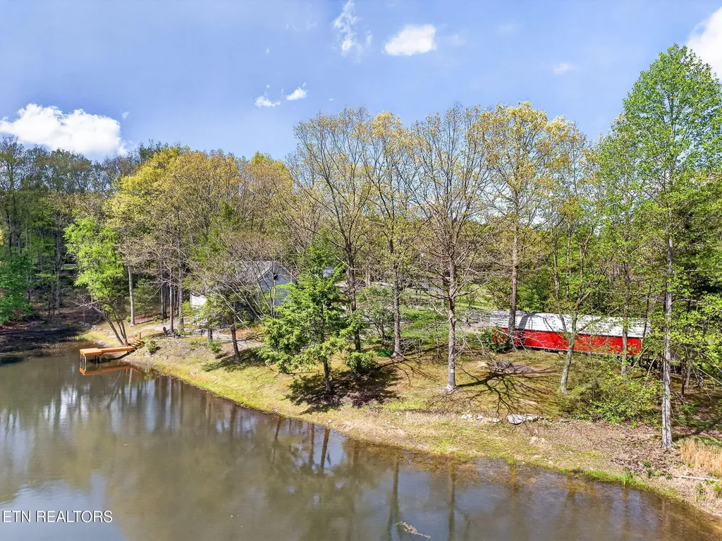 44 Triple R Lane Crossville TN 38571