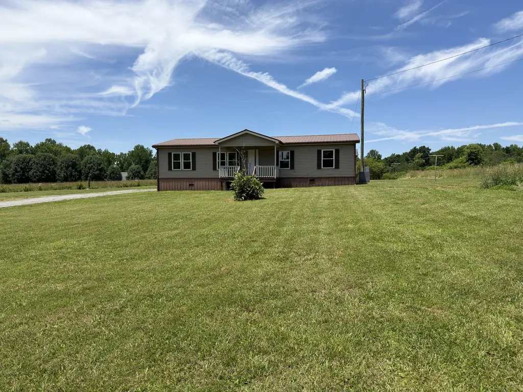 787 Finnie Simmons Road Woodbury TN 37190