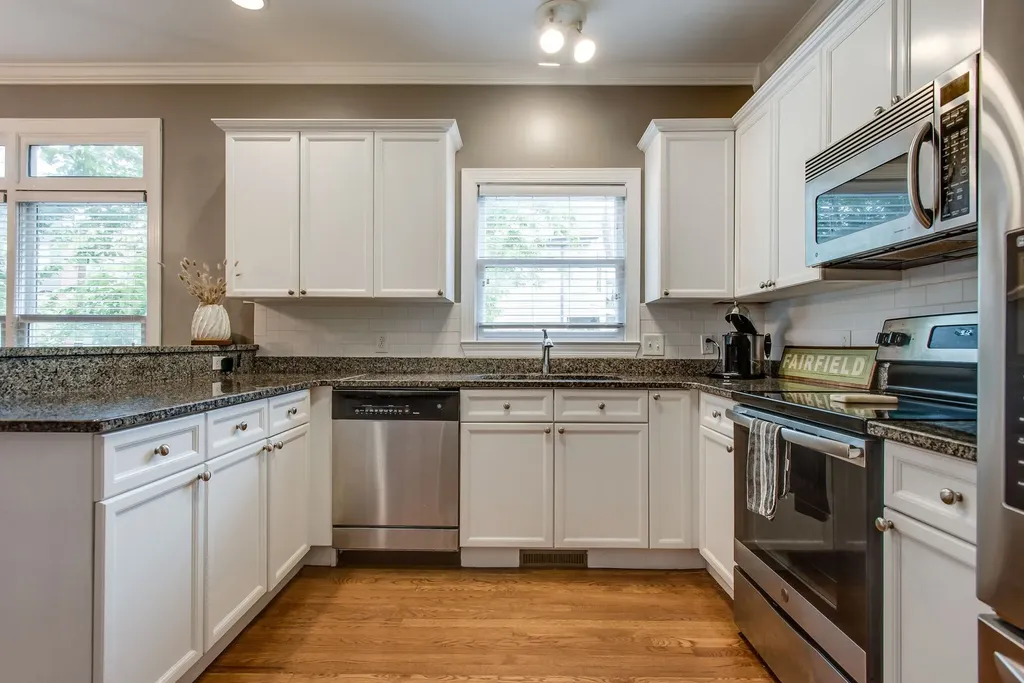 415 Van Buren Street Nashville TN 37208