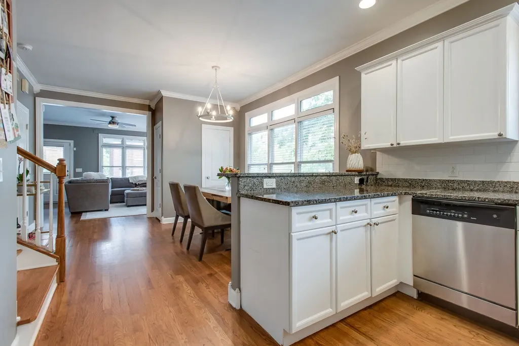 415 Van Buren Street Nashville TN 37208