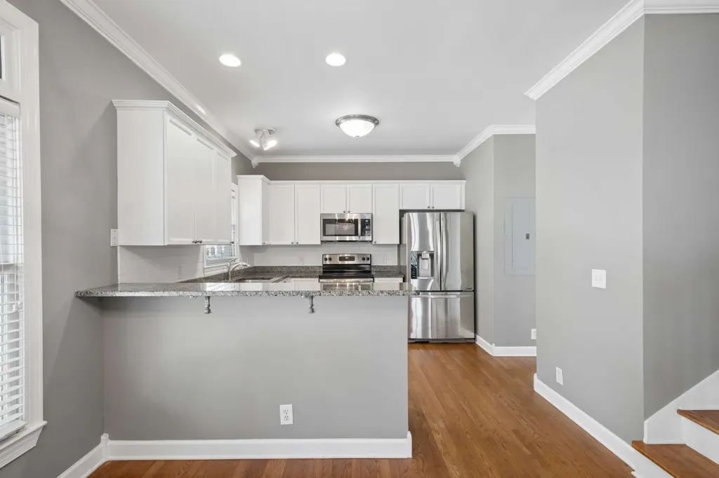 415 Van Buren Street Nashville TN 37208