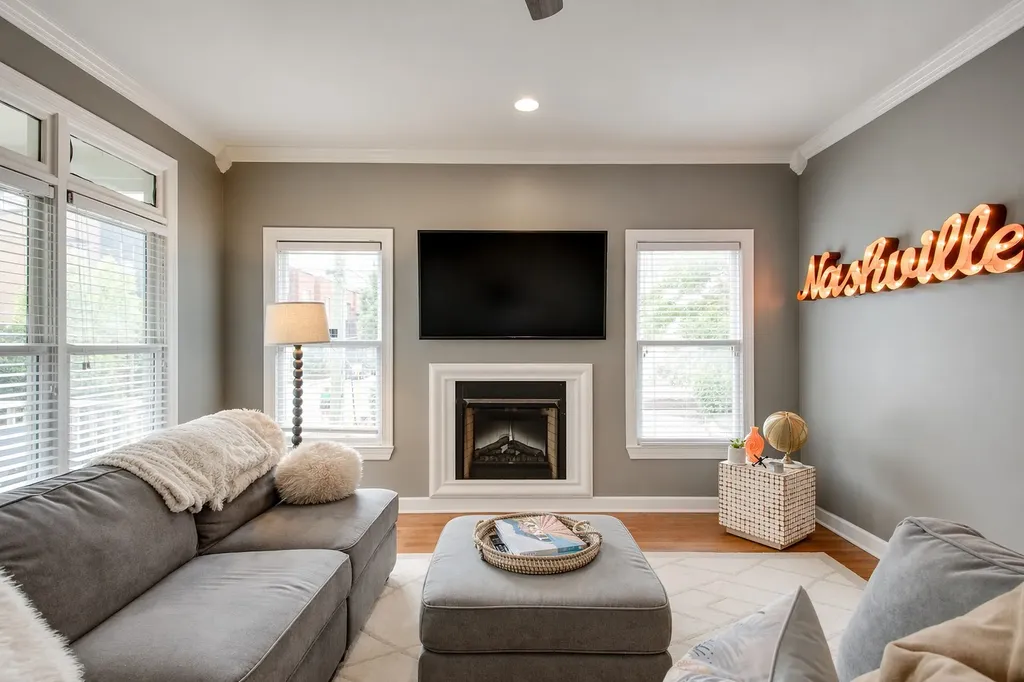 415 Van Buren Street Nashville TN 37208