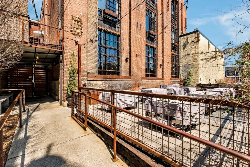 415 Van Buren Street Nashville TN 37208