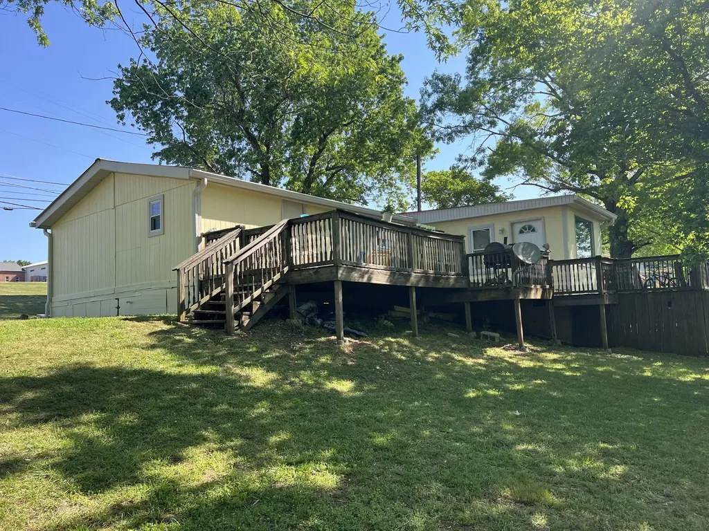 744 W Main Street Watertown TN 37184