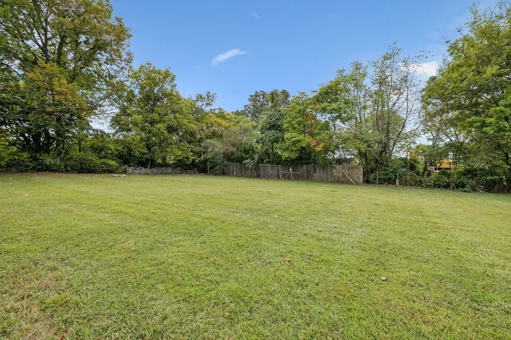 908 Carthage Highway Lebanon TN 37087
