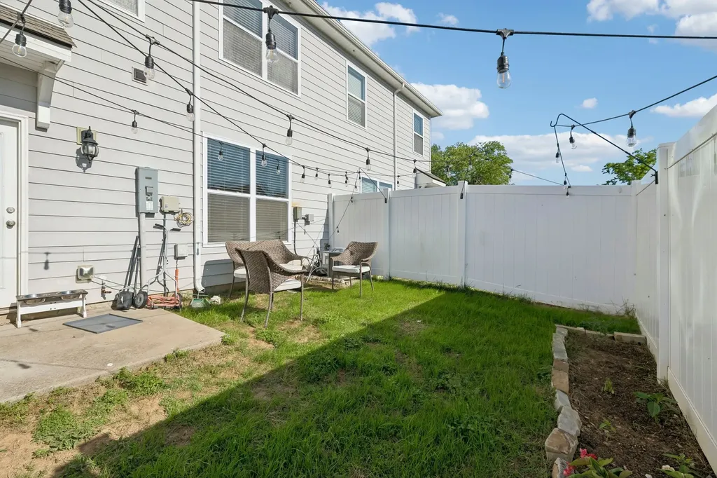 422 Manor Row Pleasant View TN 37146