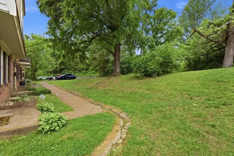 5515 Country Drive Nashville TN 37211