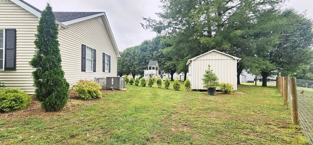 73 Three Point Circle Mcminnville TN 37110