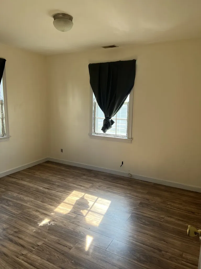 94 Thompson Lane Nashville TN 37211