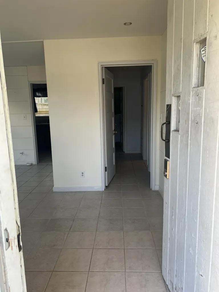 94 Thompson Lane Nashville TN 37211