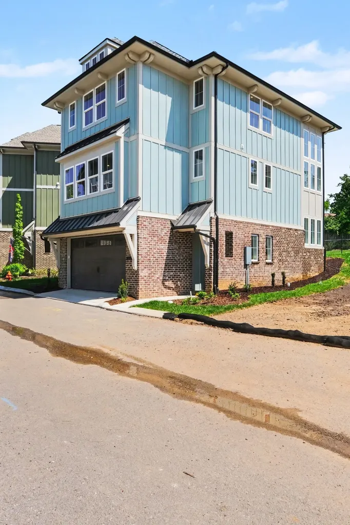 111 Honeywine Street Nashville TN 37206