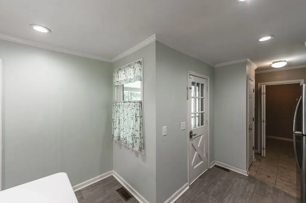 100 Hull Lane Hendersonville TN 37075