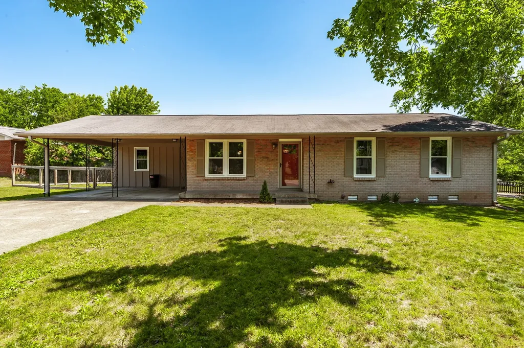 100 Hull Lane Hendersonville TN 37075