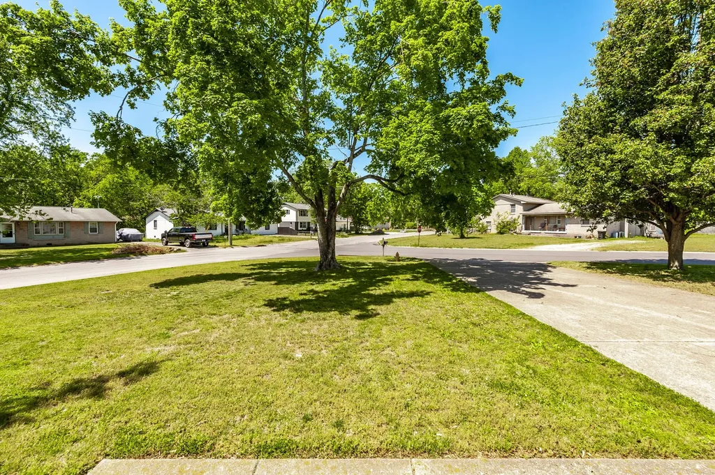 100 Hull Lane Hendersonville TN 37075