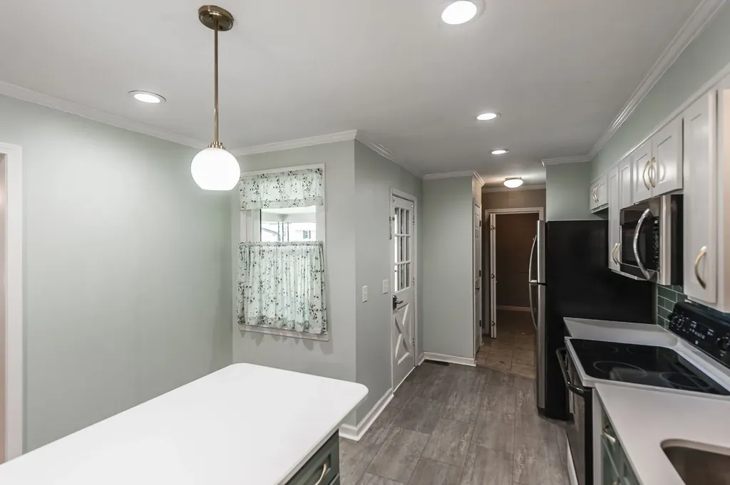 100 Hull Lane Hendersonville TN 37075