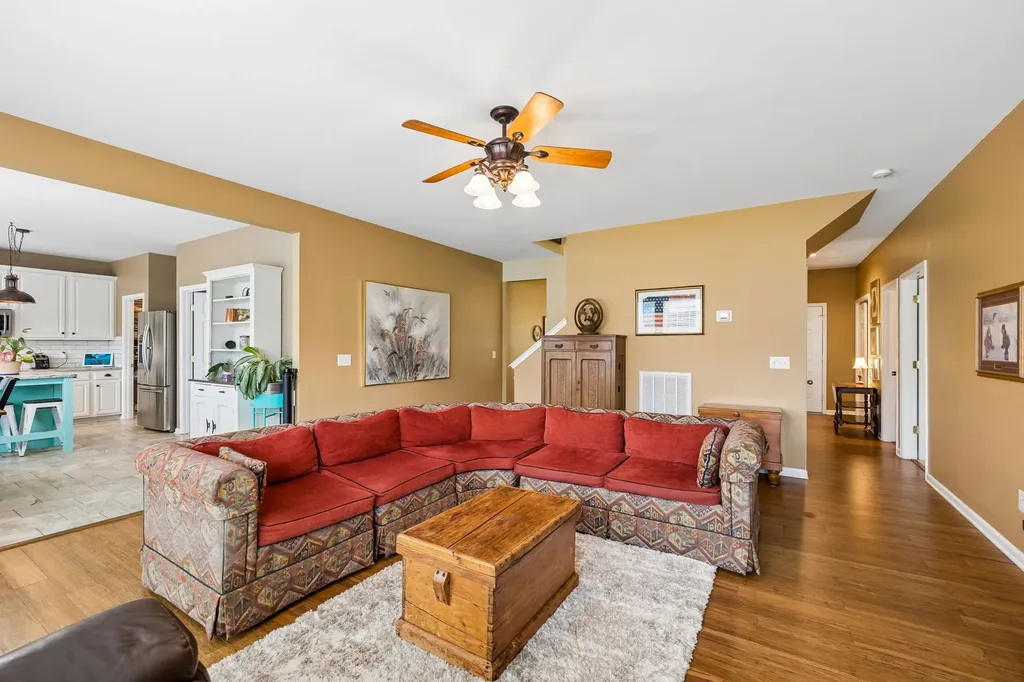 1409 Baileys Barn Court Spring Hill TN 37174