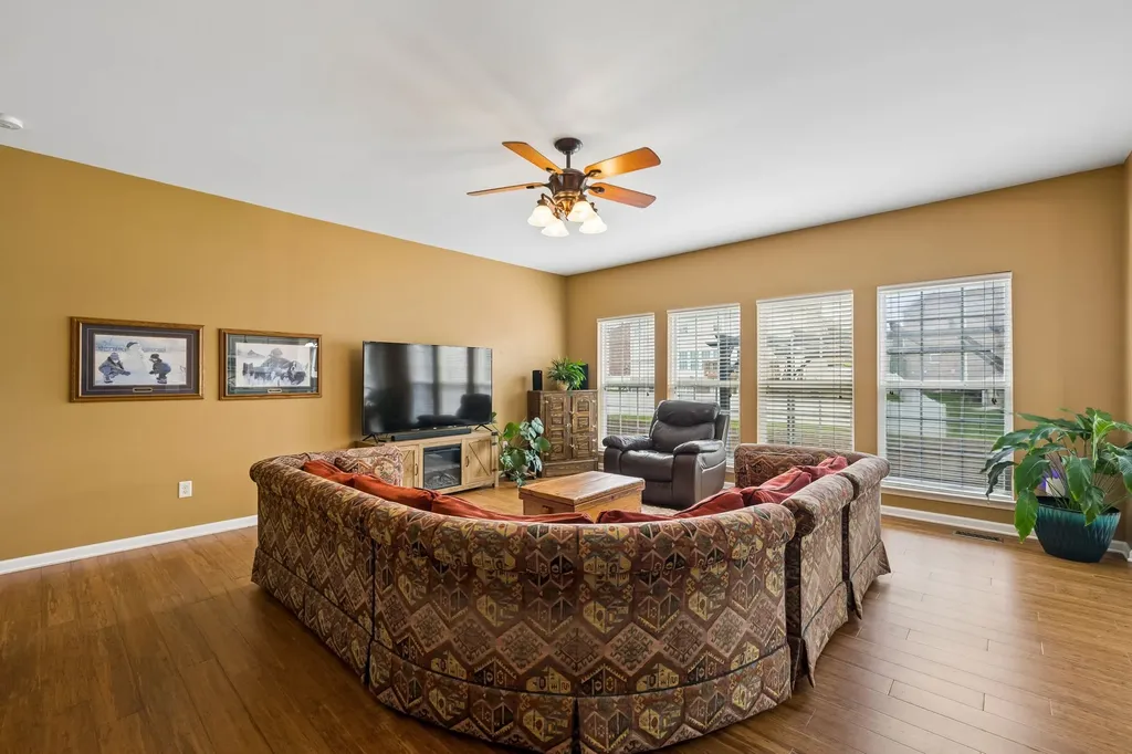 1409 Baileys Barn Court Spring Hill TN 37174