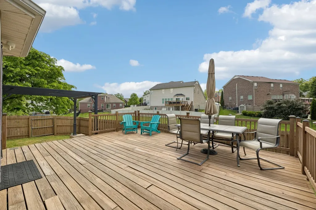 1409 Baileys Barn Court Spring Hill TN 37174