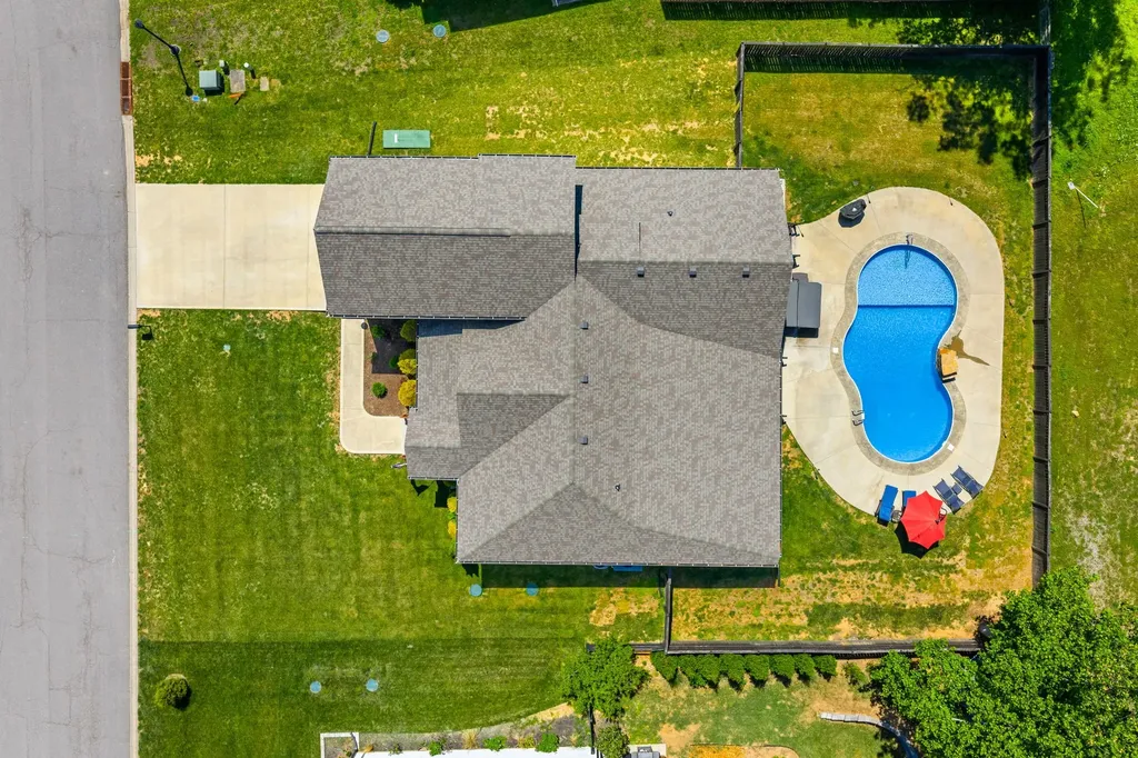 4334 Memory Lane Adams TN 37010