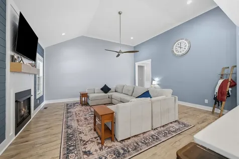 4334 Memory Lane Adams TN 37010