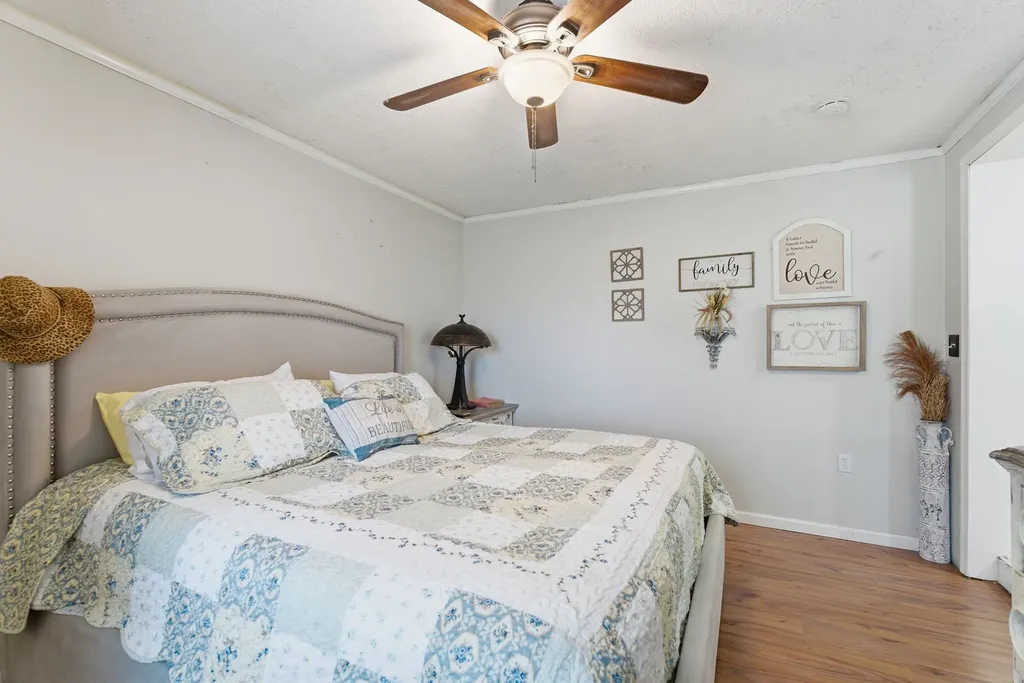 404 Logan Chapel Road Hillsboro TN 37342