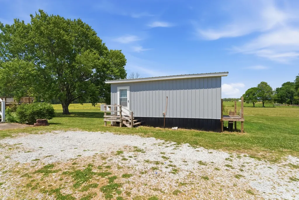 404 Logan Chapel Road Hillsboro TN 37342