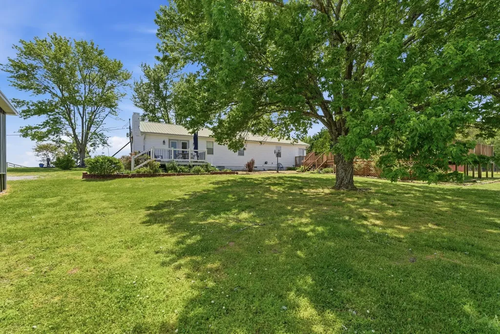 404 Logan Chapel Road Hillsboro TN 37342