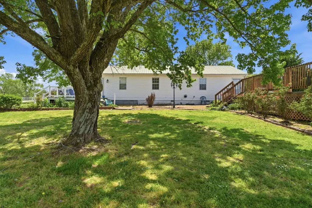 404 Logan Chapel Road Hillsboro TN 37342