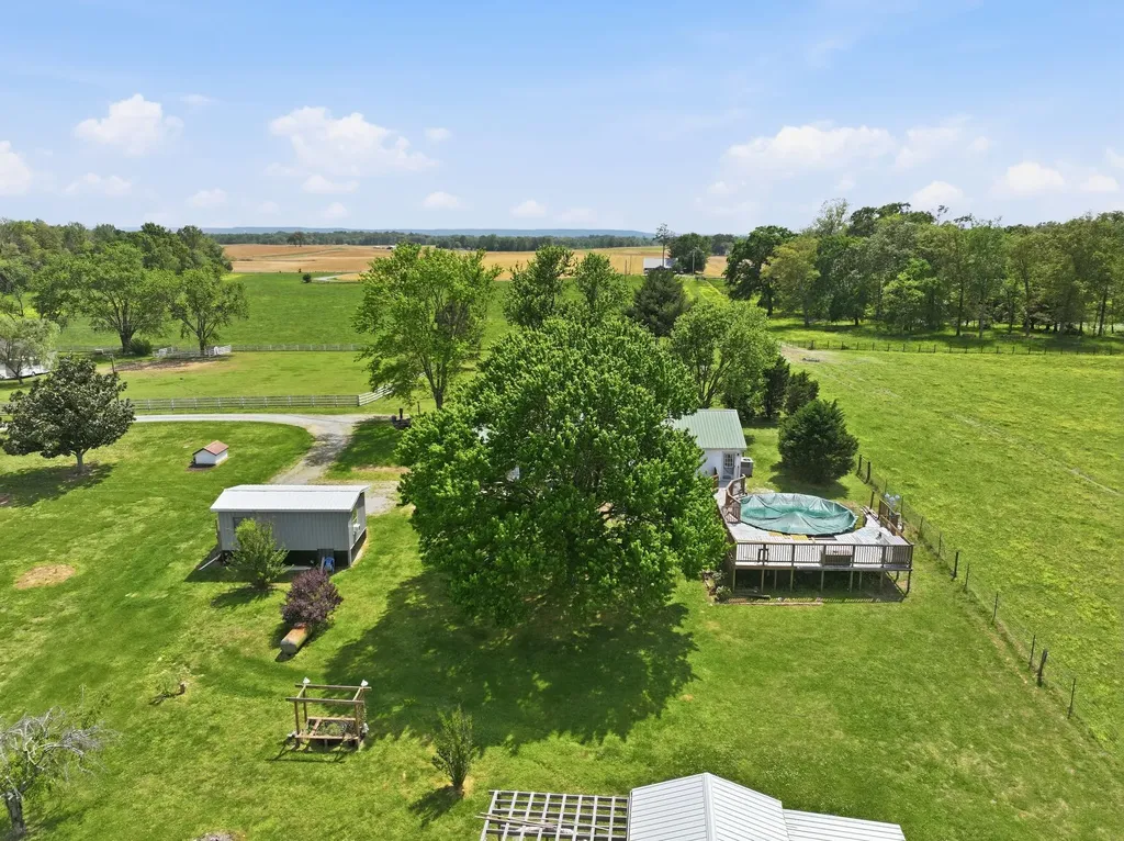 404 Logan Chapel Road Hillsboro TN 37342